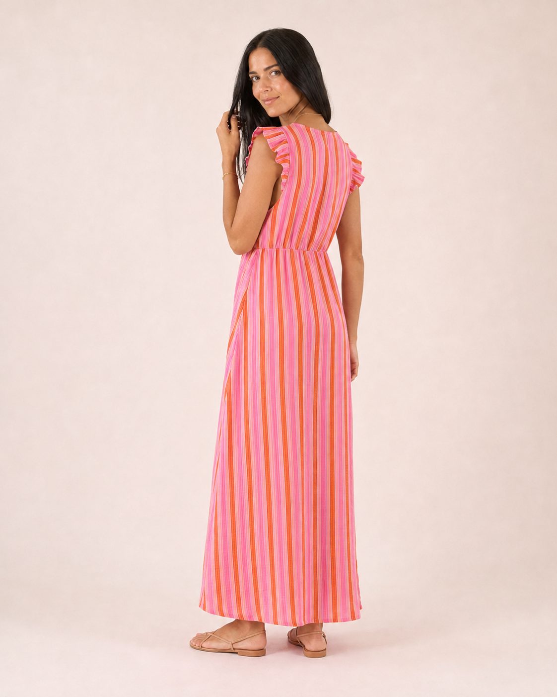 Livia Kleid – Maxikleid aus Musselin mit pink-orangen Streifen und Rüschenträgern