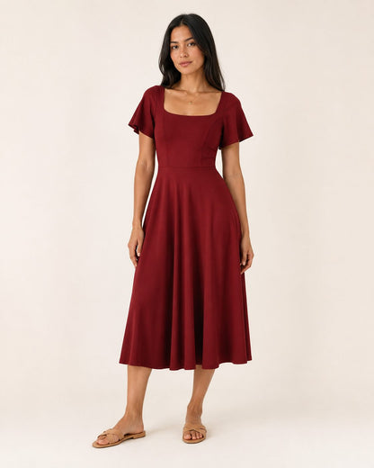 Vestito Ida – Abito midi color cranberry con scollo quadrato e maniche ad aletta