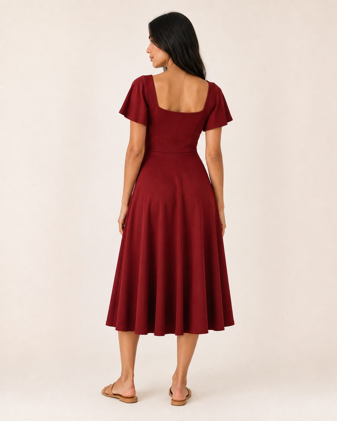 Ida Kleid – Midikleid in Cranberry mit eckigem Ausschnitt und Flügelärmeln