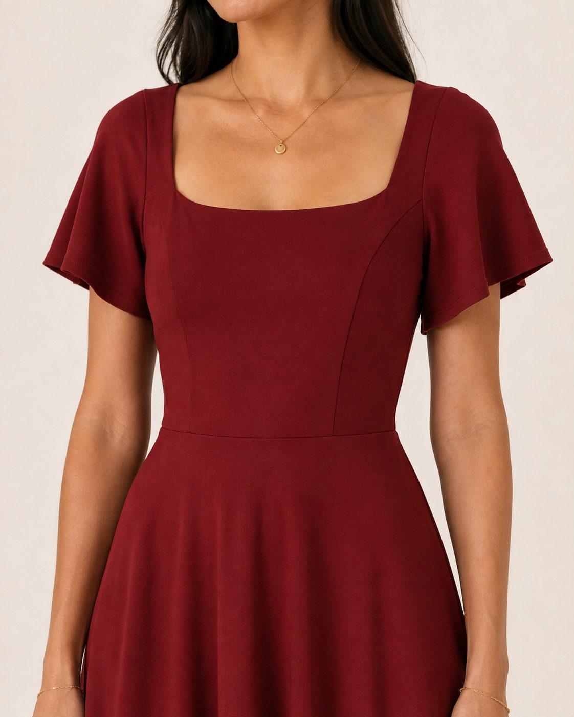 Ida Kleid – Midikleid in Cranberry mit eckigem Ausschnitt und Flügelärmeln