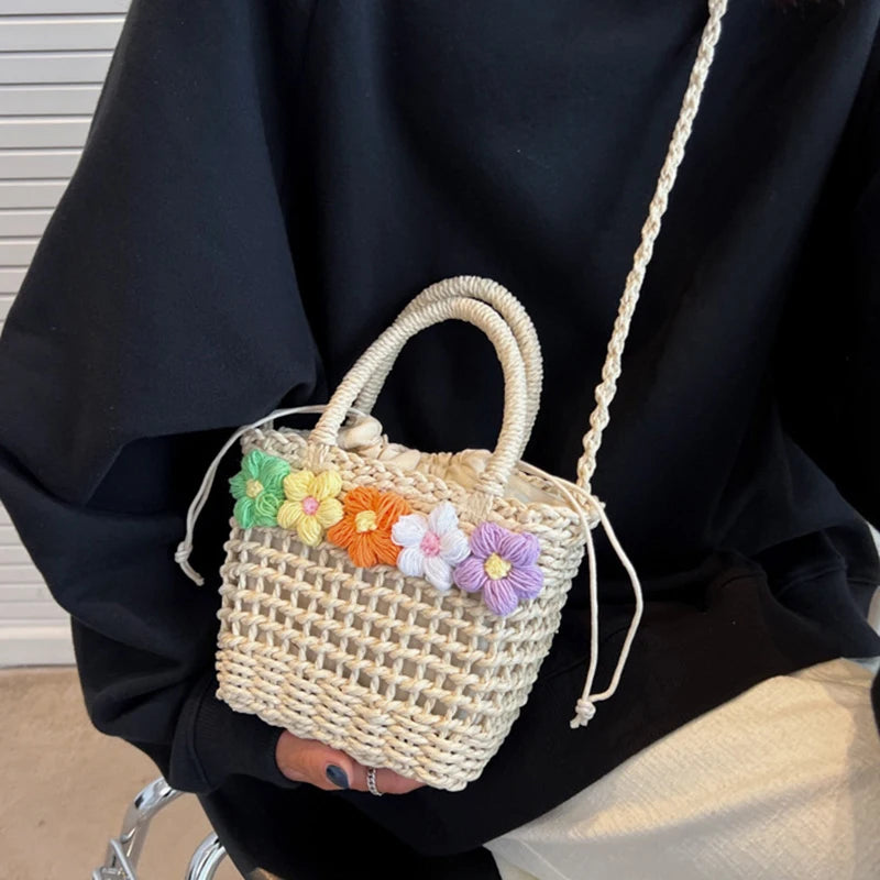 Floral Straw Shoulder Bag