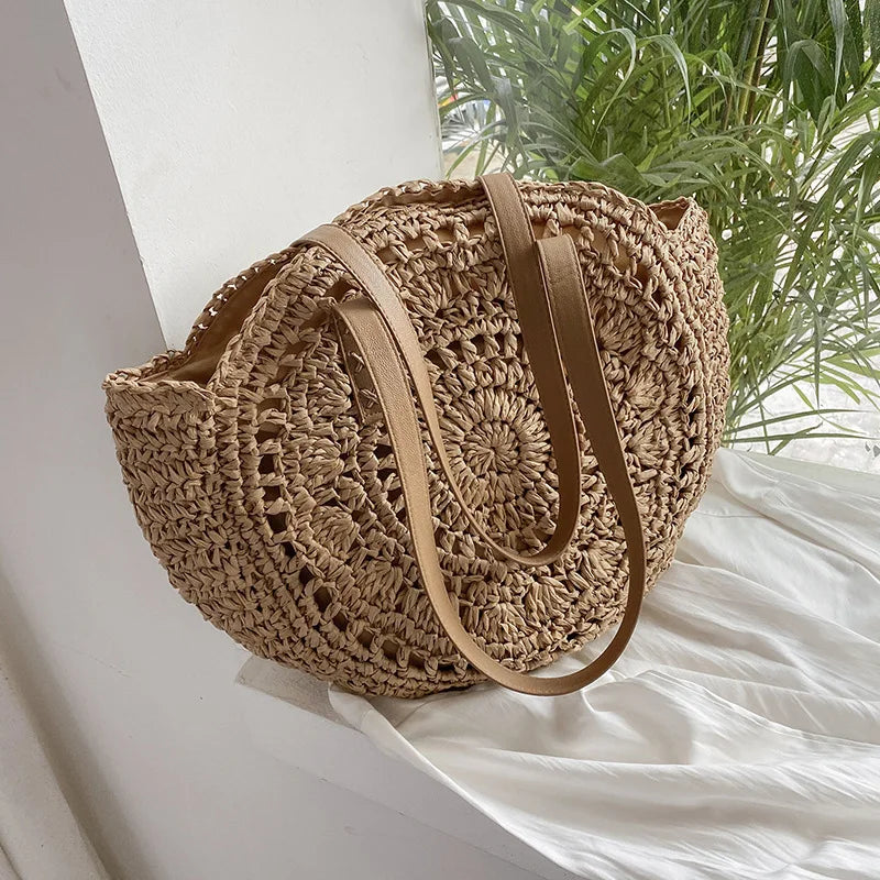 Round Straw Shoulder Bag