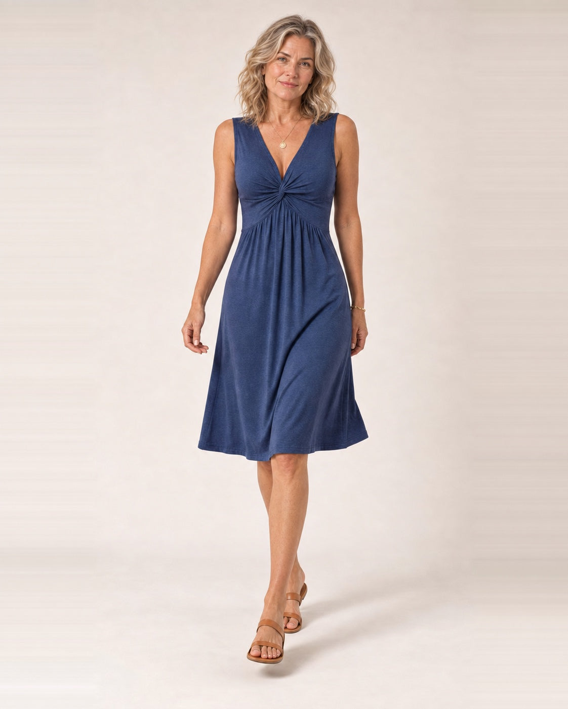 Abito Nora - abito senza maniche in jersey mélange blu denim, con scollo a V e nodo intrecciato