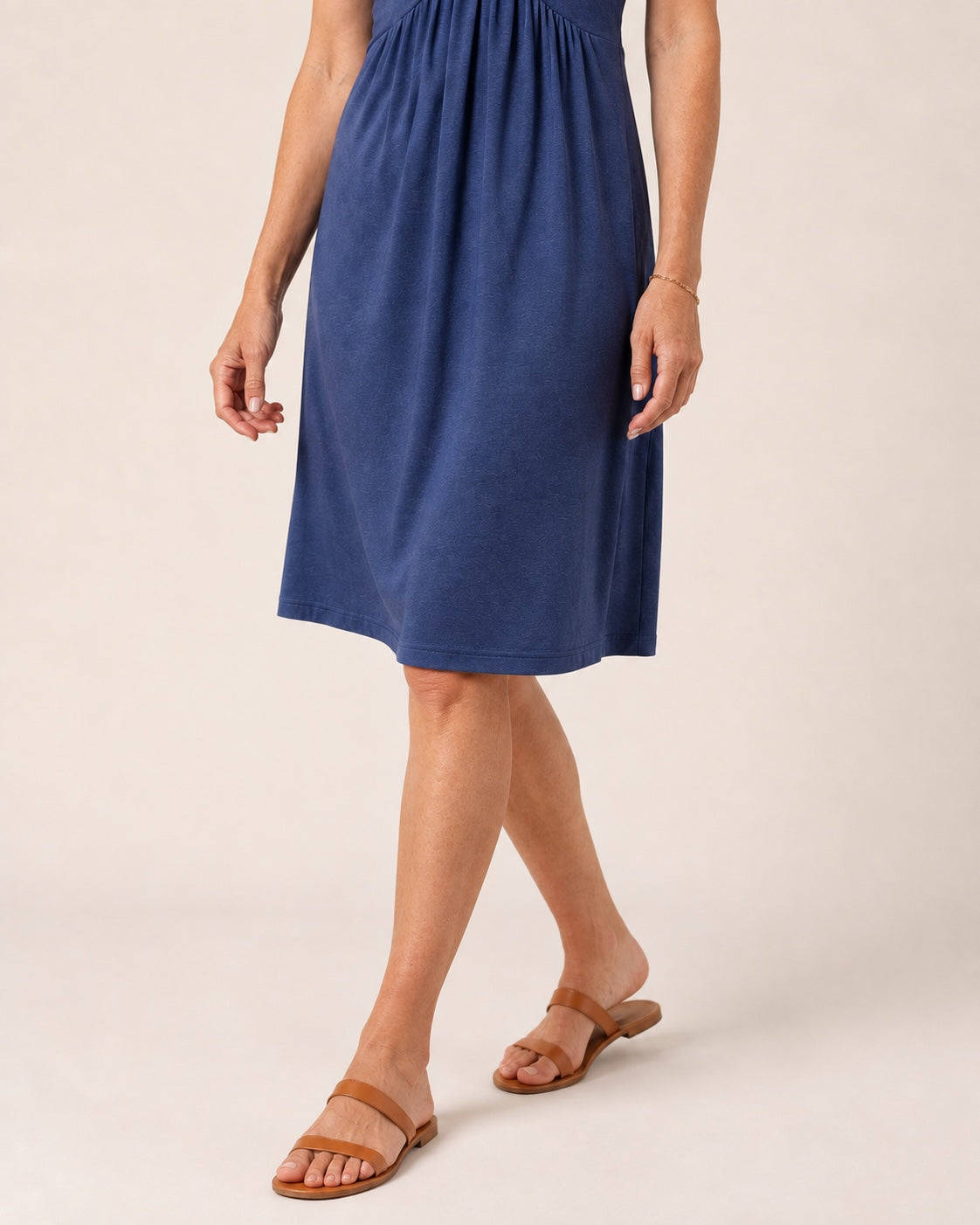 Abito Nora - abito senza maniche in jersey mélange blu denim, con scollo a V e nodo intrecciato