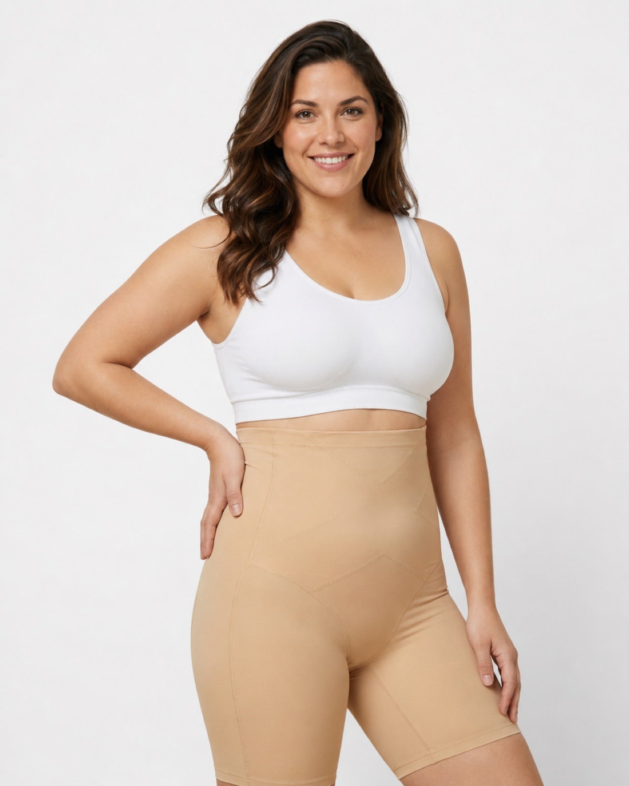 Seamless high-waist shaping shorts in beige, front view